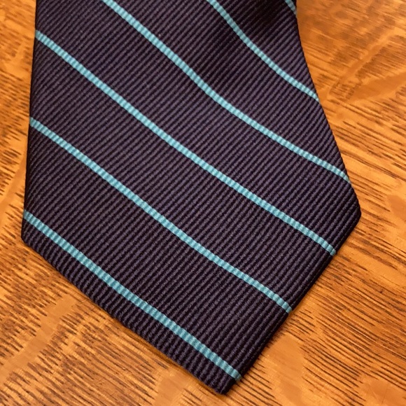 Lands’ End Navy and Aqua Striped Silk Necktie - Picture 2 of 4